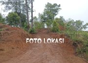 ALAT BERAT MISTERIUS DI DESA UMPUNGENG DIDUGA BEROPERASI DI LAHAN MILIK OKNUM POLISI