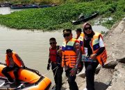Polres Soppeng Gelar Latihan Perahu Karet di Pelabuhan Anetue, Sinergi Kuat dengan Pemerintah dan Masyarakat