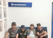 Hangat Penuh Nostalgia, Letting 1990 Kumpul di Warkop Brew More Soppeng