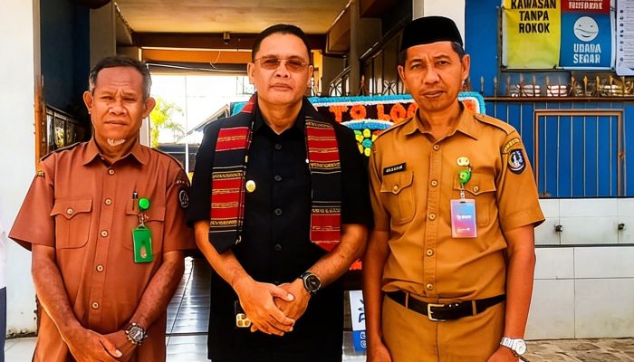 Wakil Bupati Takalar Kunjungi SMAN 1 Takalar, Disambut Meriah Siswa