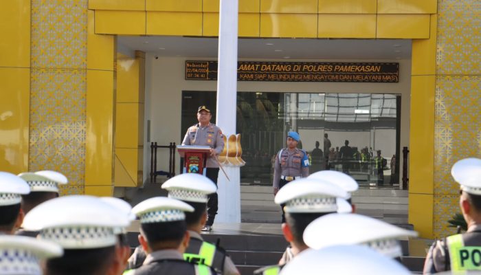 Polres Pamekasan Kerahkan Personel Gabungan Amankan Keberangkatan Calon Jamaah Haji 2026, Sediakan Fasilitas Ojek Gratis*
