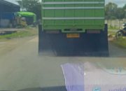 Membahayakan Pengguna Jalan, Truk dengan Penutup Lumpur Terseret Aspal di Kolaka Dikeluhkan