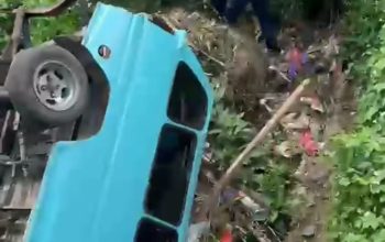Pete-Pete Pengangkut Pelajar MTsN Terjun ke Sungai di Takalala, Sejumlah Korban Alami Luka Serius