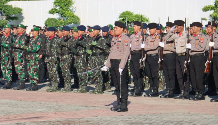Pimpin Upacara Hari Bhayangkara ke-80, Kapolres Pamekasan Berkomitmen Tingkatkan Sinergitas dan Pelayanan Masyarakat