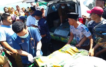 Polairud Bersama Instansi Terkait Evakuasi Korban Laka Laut di Perairan Galis