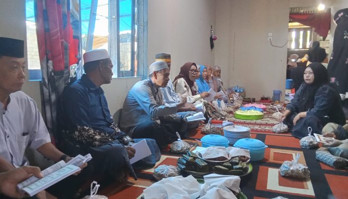 Khidmat dan Penuh Doa, Warga Wolulu Gelar Tahlilan 7 Hari Wafatnya Almarhumah Nombe Binti Kehu