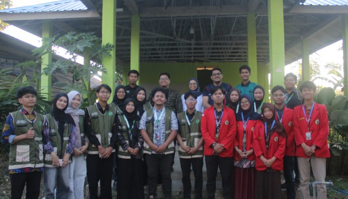 PPK Ormawa UKM KPI Unhas Tinjau Perkembangan Mannennungeng, Pastikan Inovasi Pertanian Berlanjut di Bone