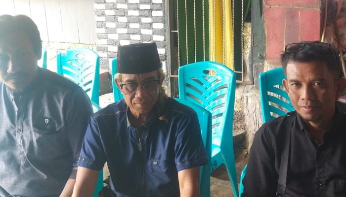Anggota Media Center Investigasi Berduka, Kunjungi Kediaman Ketua Redaksi, Atas Berpulangnya Ibu Mertua