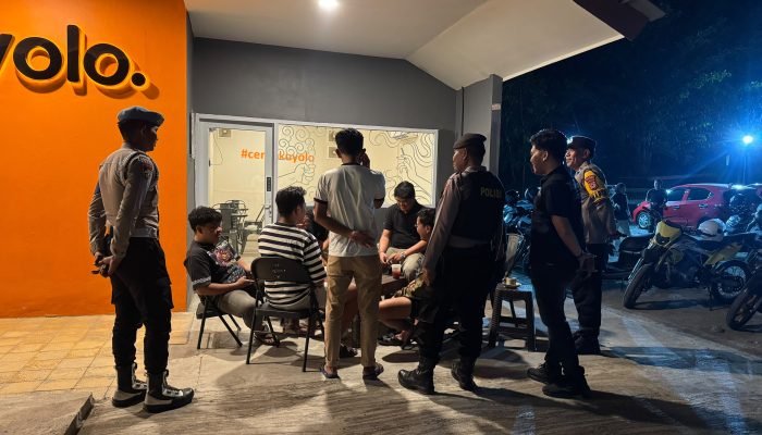 Patroli Gabungan Polres Soppeng Sisir Titik Keramaian, Pastikan Kamtibmas Kondusif