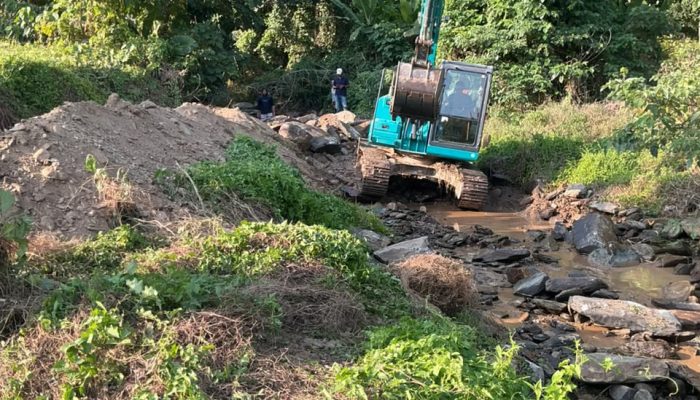 Aliran Sungai Bergeser, Lahan Warga Lasao Terdampak; Keluhan Disebut Berulang Kali Disampaikan