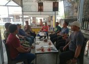 Empat Pilar Kecamatan Patampanua Pererat Silahturahmi Lewat Warkop Samping Kantor Lurah Benteng
